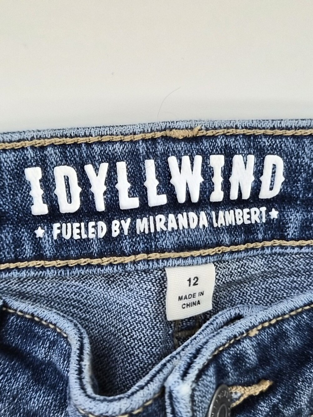 NWOT Idyllwind - Flare Leg Jean, Women's Size 12" X 36" - Picture 2 of 6